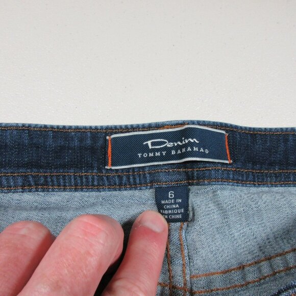 Tommy Bahama womens dark distressed stretch denim bermuda shorts 6 EUC - Picture 4 of 9